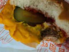 双层吉士汉堡-麦当劳(军博店)