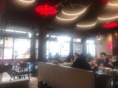 大堂-热火朝天鲜切牛肉火锅(南强街巷店)