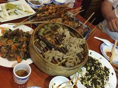 -东顺全羊坊烧烤炒菜莜面(张北店)