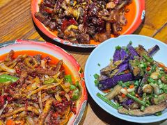 -柴窝堡22号辣子鸡·传承新疆菜