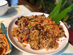 牛肝菌炒饭-婉泰·特色小吃·舂鸡脚(告庄二店)