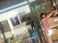 门面-DQ·蛋糕·冰淇淋(奥特莱斯店)