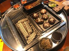 -伍丁·烤牛肋(和平东桥店)