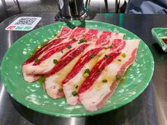 -欧巴炭烤肉오빠숯불구이(南京东路店)