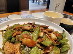 -东方饺子王(工农大路店)