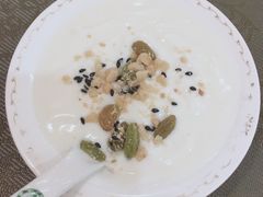 酸奶-海尔巴格新疆餐厅(东来兴店)