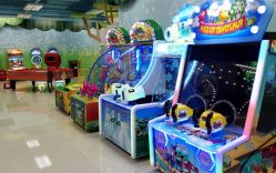 -莫莉幻想儿童乐园(武汉保利广场店)