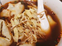 -笑来喜馄饨小笼工坊店(湖滨街店)