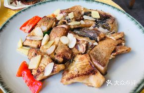 One Fish, Two Flavors