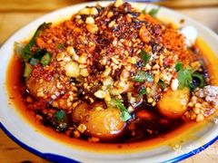 -拈签一笑黄牛肉辣卤串串