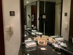 -北京保利大厦酒店(东四十条地铁站店)