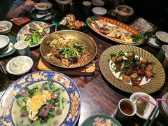 -粤·向群饭店(麓景路店)