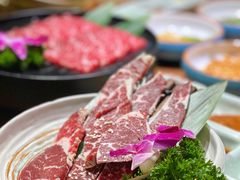 -明洞阿姨·韩式酱蟹烤肉·创意料理(三元桥店)