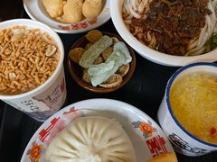 鲜肉包-東茅街茶馆