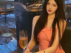 -MONICH牛排融合餐厅(和义大道购物中心店)