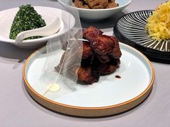 本帮熏鱼-屋里厢上海菜馆