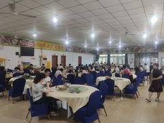 -红旗山庄(圭峰山店)