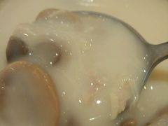 -必胜客(新中纬店)