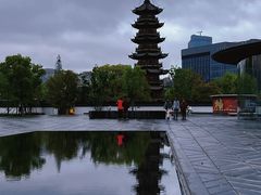 -龙华寺