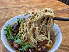 -萍姨抻面馆·鸡架冒菜(清湖店)