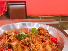 铁锅秘制江鲶-刘胖子家常菜·蹄花焖藕(中南店)