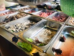 自助取餐区-广场正宗原汁薏米店