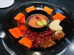 -重庆古老火锅