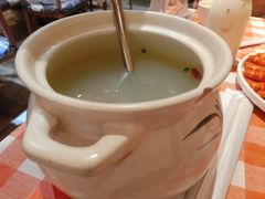 -琼大师东方烤乳猪(亚特兰蒂斯店)