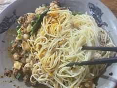 -丁丁猫重庆小面(徐州路店)