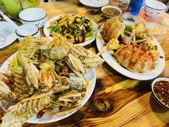 -三亚火车头万人海鲜广场