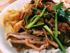 猪蹄三拼饭-林尧隆江猪脚饭店(东门店)
