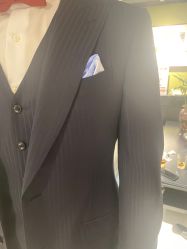 -BRANS PORO布朗斯伯勒西装高级定制·瑞璞西装(金陵店)