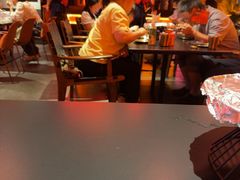 -何师烧烤Pro ·江湖川菜·小龙虾·精酿(太古里旗舰店)