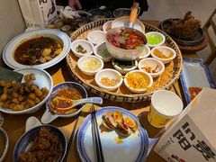 -包整·丝娃娃(一览甲秀楼风景店)