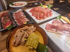 -山居屋炭火烧肉(厚街万达店)
