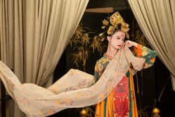 -盘子女人坊生日照·摄影馆(浦东店)