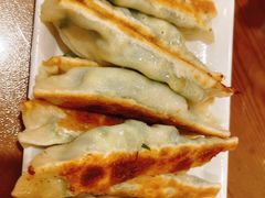 鸡蛋韭菜-小牛锅贴(西环路店)