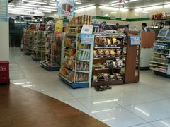 -全家便利店(仁庆路店)