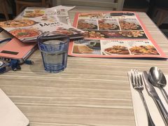 -必胜客(世欧广场店)