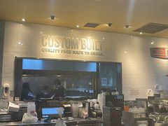 -The Habit Burger Grill 哈比特汉堡(复兴soho店)