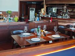 -MONICH牛排融合餐厅(和义大道购物中心店)