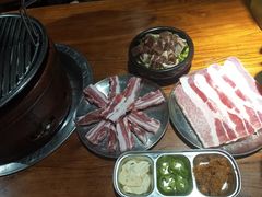 -原始泥炉烤肉(总店)