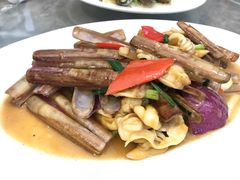 -四川小胡子海鲜(丁村万人海鲜广场店)