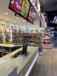 -蹦蹦乐园(南桥百联店)