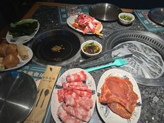 -阪尚皇·原切牛排·烤肉火锅自助(北京路店)