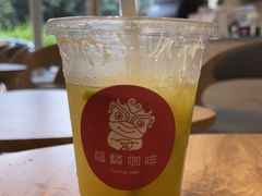凤梨柠檬茶-福驎咖啡FURNING CAFE(固戍华丰店)