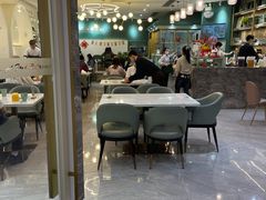 -丽莎沙拉轻食餐厅(国贸店)