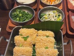 -银米·云南传统过桥米线(双廊黑金冠店)