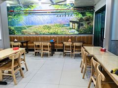 -张吉祥花椒肉火烧(老潍县美食城店)