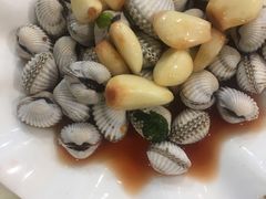 -渝君重庆火锅(嘉宾路店)
